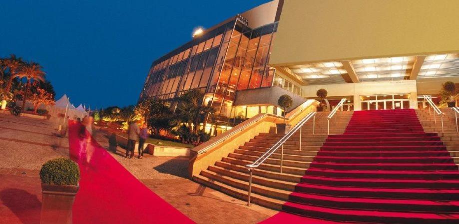 Louis Perrissol Proche Palais Et Cannes
